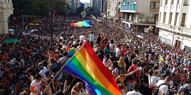 Juiz de Fora Sediará Semana LGBTQIA+ com Miss Brasil Gay, Parada e Eventos Culturais