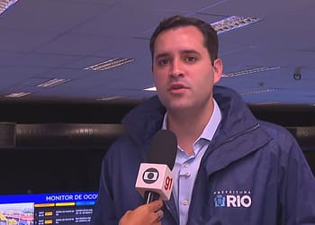 Prefeito do Rio diz que os ventos superaram as previsões e relacionados ao Super El Niño