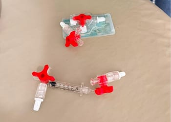 Clínica de estética é interditada após denúncias em Cabo Frio