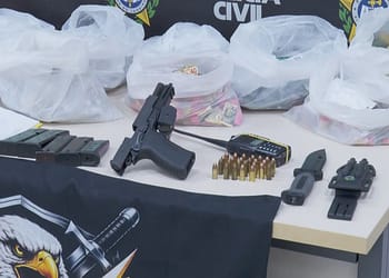 Operação conjunta das polícias Civil e Militar mira avanço do Comando Vermelho na Zona Sudoeste do Rio