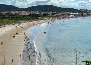Praias do Peró e do Foguete, em Cabo Frio, são indicadas ao Programa Bandeira Azul