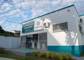 Unidade de saúde suspende atendimentos após furto na madrugada, em Três Rios