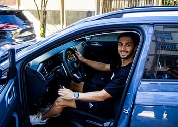 CNH gratuita para PcD: Detran RJ abre vagas para carro adaptado