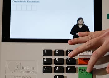 Eleições 2026: Campanha Eleitoral é Liberada com Regras para Atos de Rua e Propaganda Online