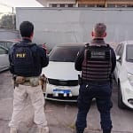 Carro com registro de furto é recuperado em Volta Redonda Carro com registro de furto é recuperado em Volta Redonda