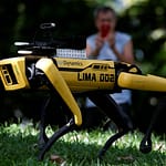 China quer levar cães-robôs à Lua para construir base com astronautas até 2035 China quer levar cães-robôs à Lua para construir base com astronautas até 2035