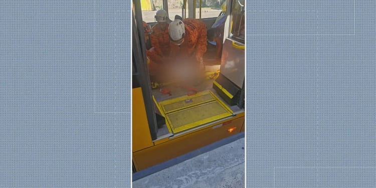 Polícia busca assaltantes que mataram passageiras do BRT a fachadas em Natal Polícia busca assaltantes que mataram passageiras do BRT a fachadas em Natal